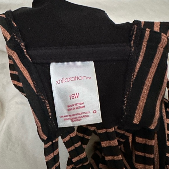 Xhilaration bikini top - Picture 3 of 3